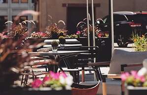 Cyrus Hotel, Topeka, a Tribute Portfolio Hotel