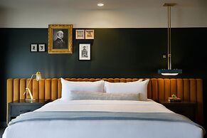 Cyrus Hotel, Topeka, a Tribute Portfolio Hotel