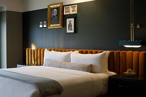 Cyrus Hotel, Topeka, a Tribute Portfolio Hotel