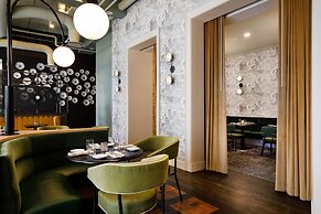 Cyrus Hotel, Topeka, a Tribute Portfolio Hotel