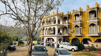 Hotel radhika palace pushkar