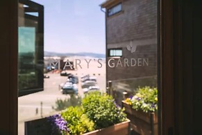 Headlands Coastal Lodge & Spa