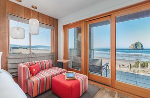 Headlands Coastal Lodge & Spa