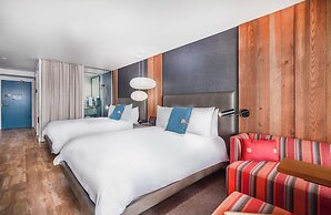 Headlands Coastal Lodge & Spa