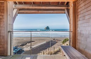 Headlands Coastal Lodge & Spa