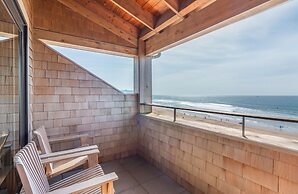 Headlands Coastal Lodge & Spa