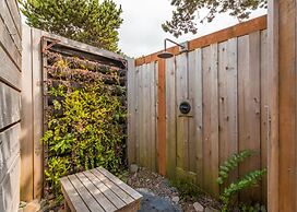 Hart's Camp Airstream Hotel & RV Park