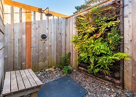 Hart's Camp Airstream Hotel & RV Park