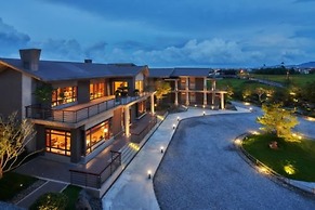Apex Villa