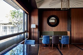 Apex Villa