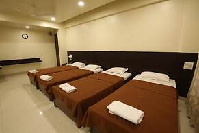 Hotel Kohinoor Square