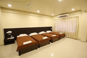 Hotel Kohinoor Square