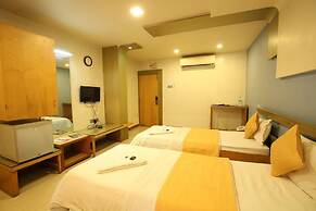 Hotel Kohinoor Square