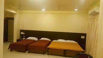 Hotel Kohinoor Square