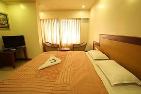 Hotel Kohinoor Square