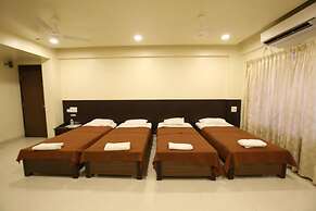 Hotel Kohinoor Square