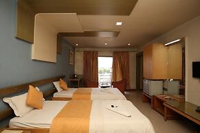 Hotel Kohinoor Square