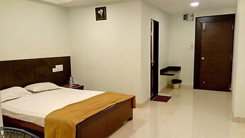 Hotel Kohinoor Square