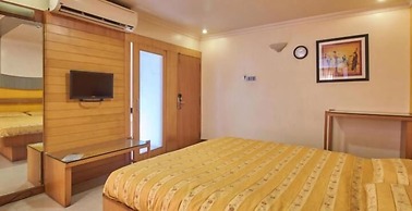 Hotel Kohinoor Square