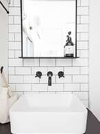 nid NAMBA Station House