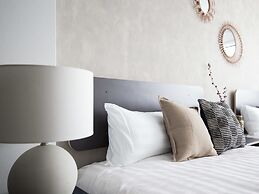 nid NAMBA Station House