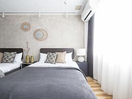 nid NAMBA Station House