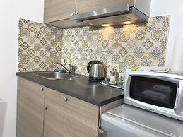 ENJOY! Apartments & Studios – Akvareli