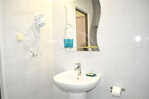 ENJOY! Apartments & Studios – Akvareli