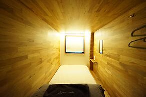 Seoul Cube Ewha - Hostel