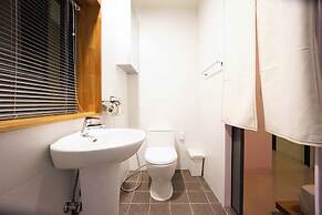 Seoul Cube Ewha - Hostel