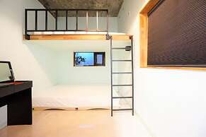 Seoul Cube Ewha - Hostel