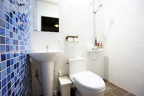 Seoul Cube Ewha - Hostel