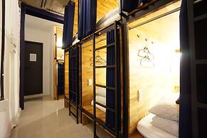 Seoul Cube Ewha - Hostel