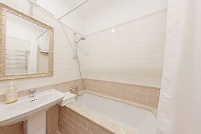 ImperialApart Centre