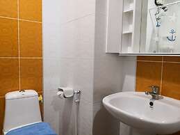 Choke-Set-Thee House