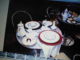 Adies Garden Suites