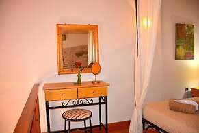 Minares Traditional Houses