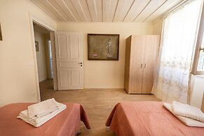 Spianada Collection of Studios & Apartments By Konnect