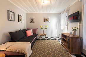 Spianada Collection of Studios & Apartments By Konnect