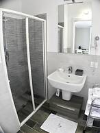 Bonne Nuit Guest House