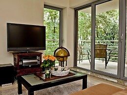 Willa Tamara BlueApart Jurata