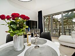 Willa Tamara BlueApart Jurata