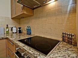 Willa Tamara BlueApart Jurata