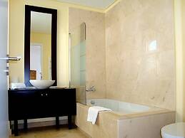 My Place - Lisbon Lounge Suites