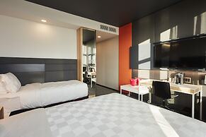 Alt Hotel Calgary East Village