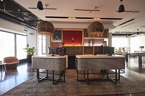 Alt Hotel Calgary East Village