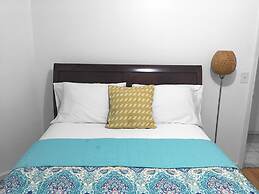 Racpanos Modern Stay on Ocean Avenue
