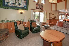 The Treehaus 6 Bedroom Home by RedAwning