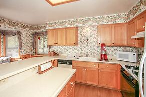 The Treehaus 6 Bedroom Home by RedAwning