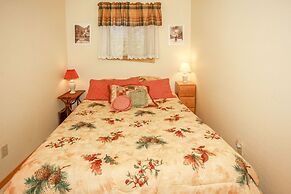 The Treehaus 6 Bedroom Home by RedAwning